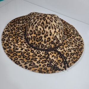 Adora Women's Wide Brim Leopard Print Wool Felt Floppy Sun Hat Boho Animal